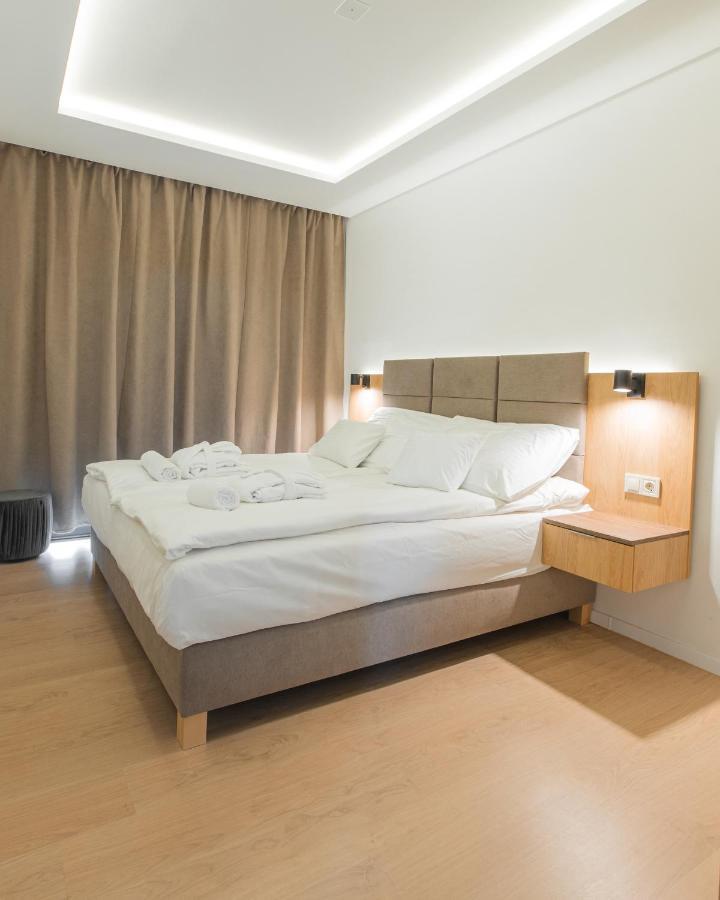 H55 Aparthotel Balatonlelle Exterior photo