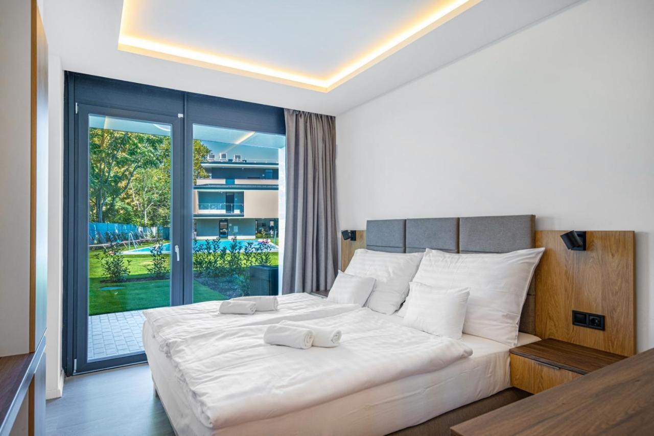 H55 Aparthotel Balatonlelle Exterior photo