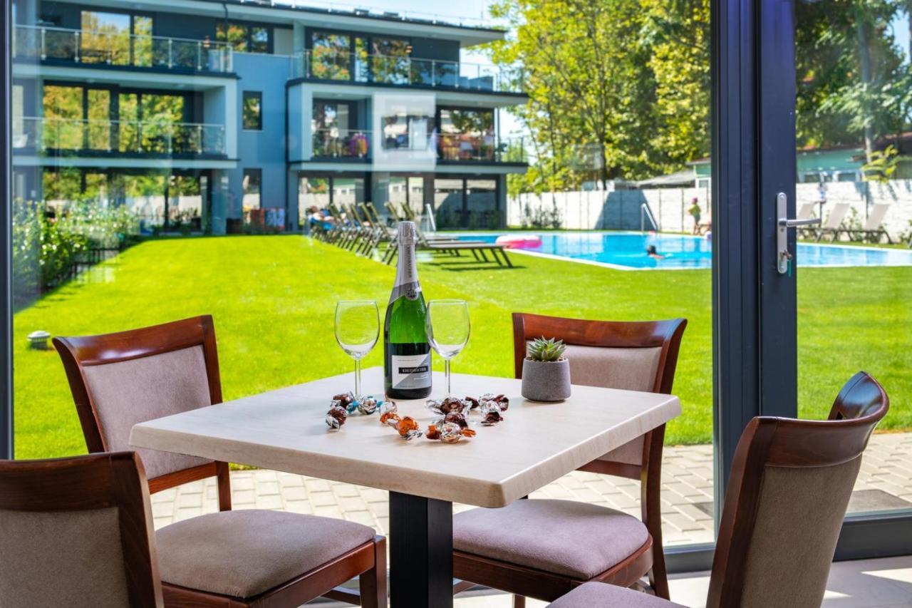 H55 Aparthotel Balatonlelle Exterior photo