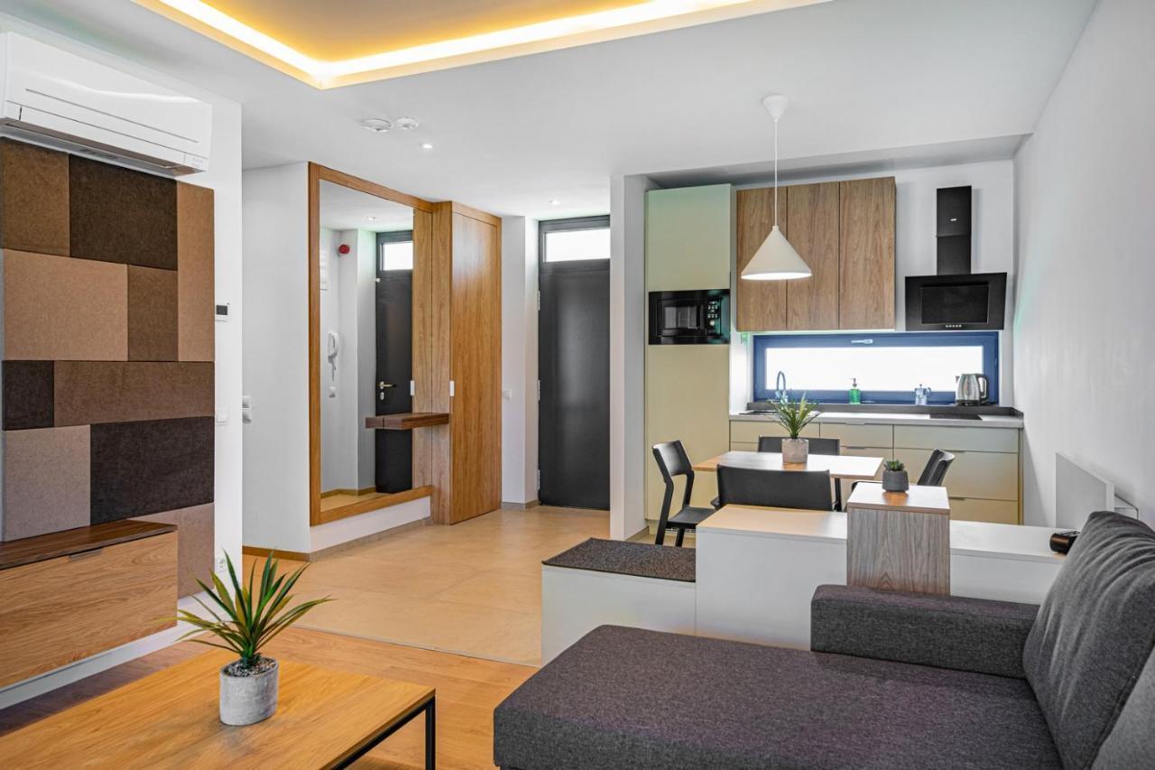 H55 Aparthotel Balatonlelle Exterior photo
